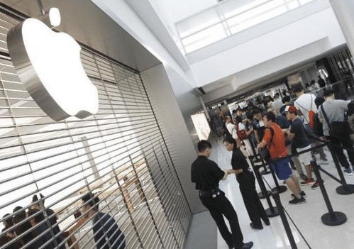 苹果供应链战略调整 八个工厂从中国迁至印度，库克如何布局全球制造新棋局？